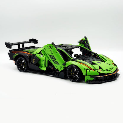 Trilumity Building Block Set: 1: 8 The Ultimate Italian Track-Only V12 Hypercar (4100+Piece)