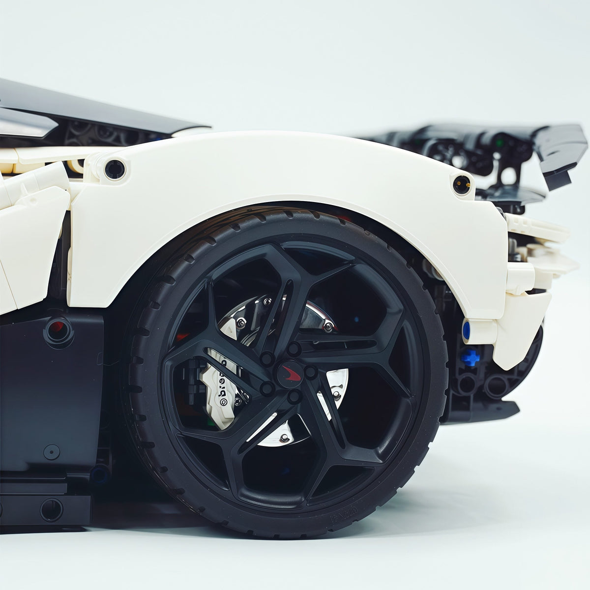Trilumity Motorized Building Block Set: 1:8 The Ultimate British Woking Hypercar | White Custom Edition | Shipped in Original Gift Box (4200+-Piece)