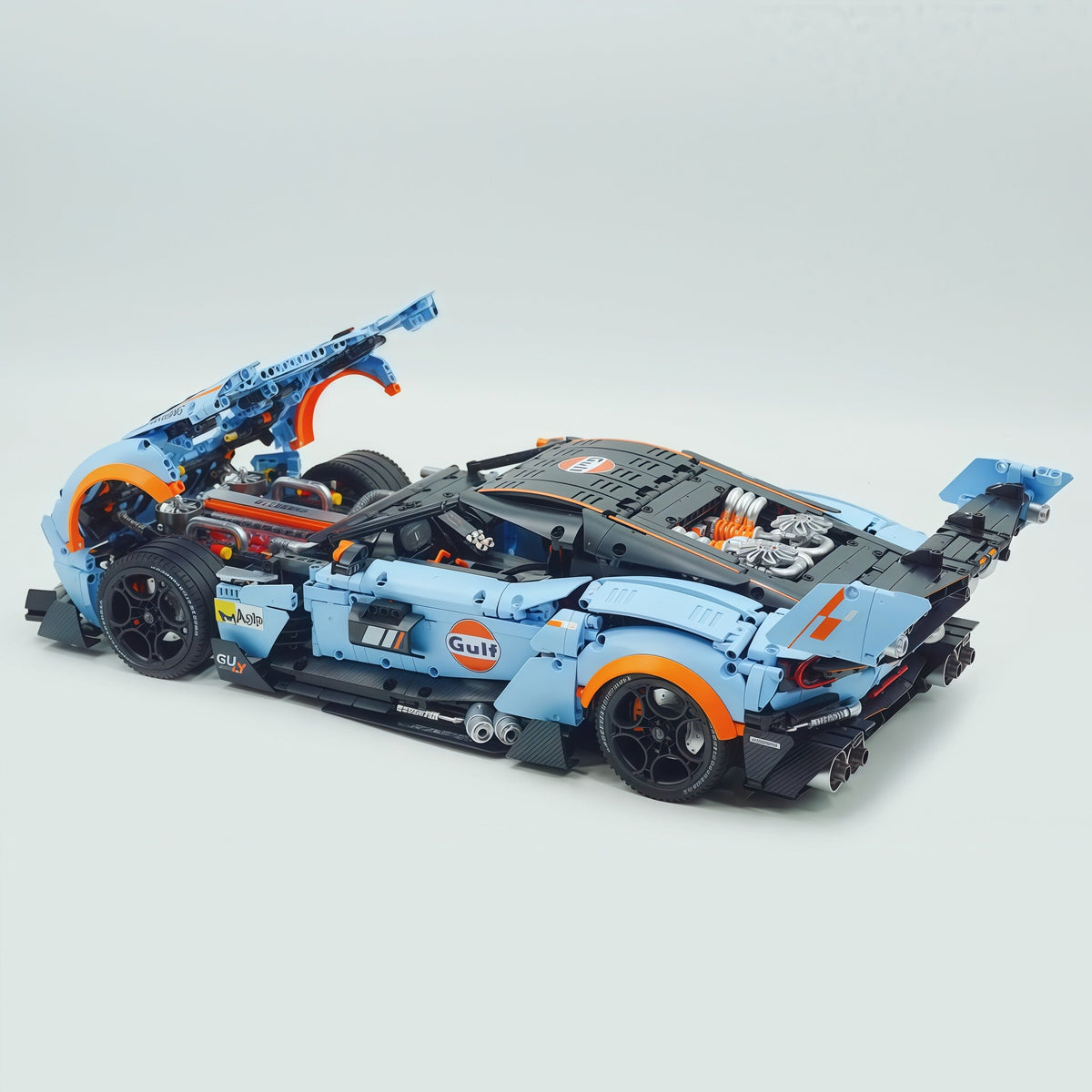 Trilumity Building Block Set: 1:8 Aston Martin Vulcan | Gulf Blue Custom Edition | 3794+-Piece