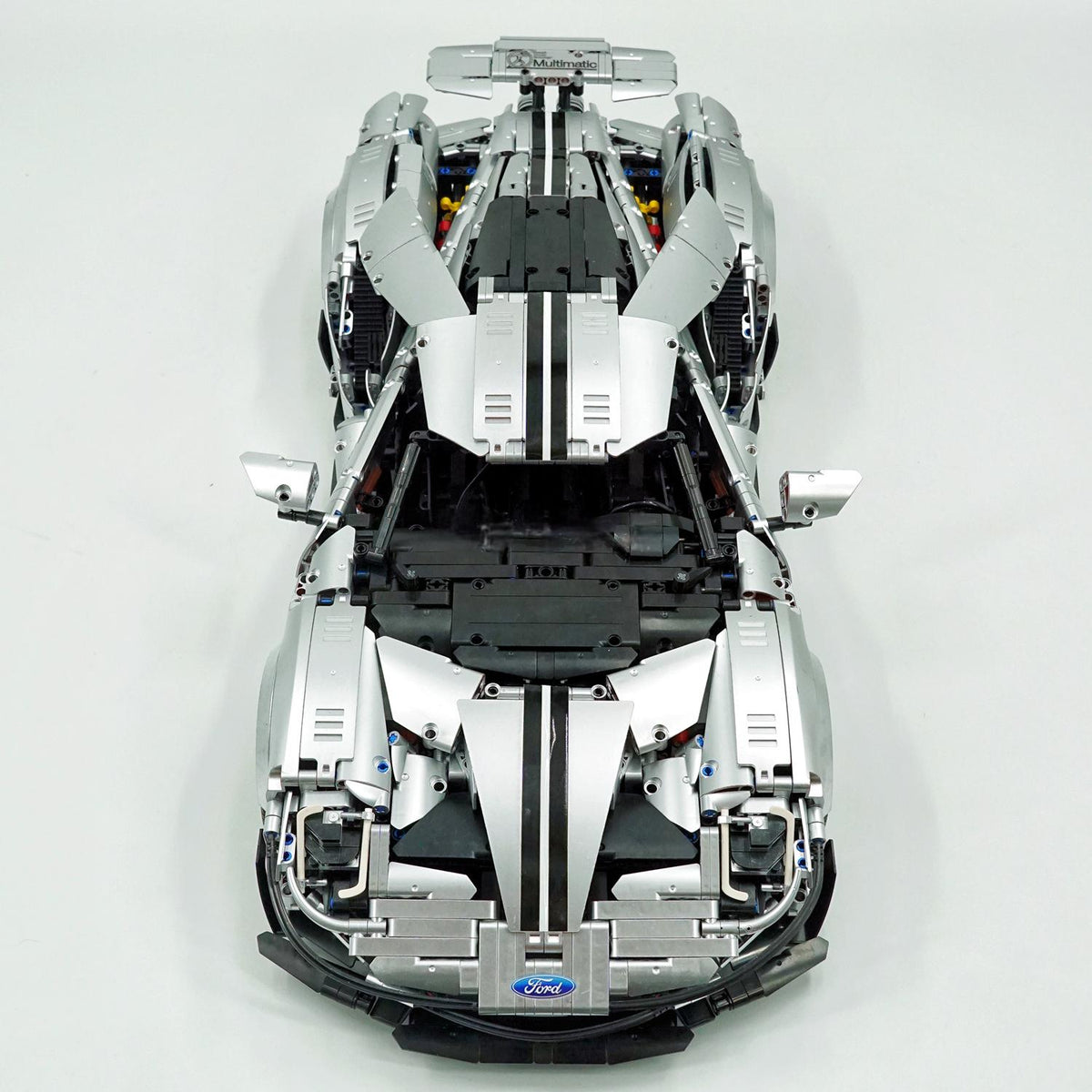 Trilumity Building Block Set: 1: 8 Ford GT Silver Supercar (3056-Piece)
