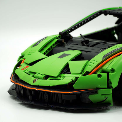 Trilumity Building Block Set: 1: 8 The Ultimate Italian Track-Only V12 Hypercar (4100+Piece)