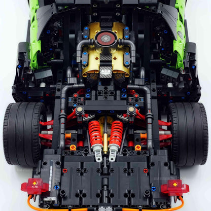 Trilumity Building Block Set: 1: 8 The Ultimate Italian Track-Only V12 Hypercar (4100+Piece)
