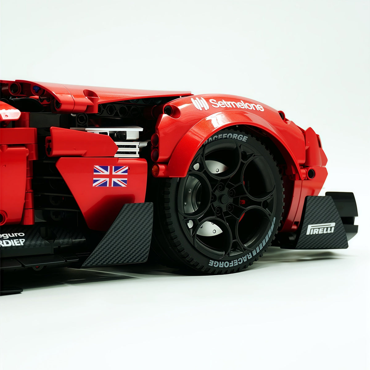 Trilumity Building Block Set: 1:8 Aston Martin Vulcan | Paint Pearl Red Edition | 3794+-Piece