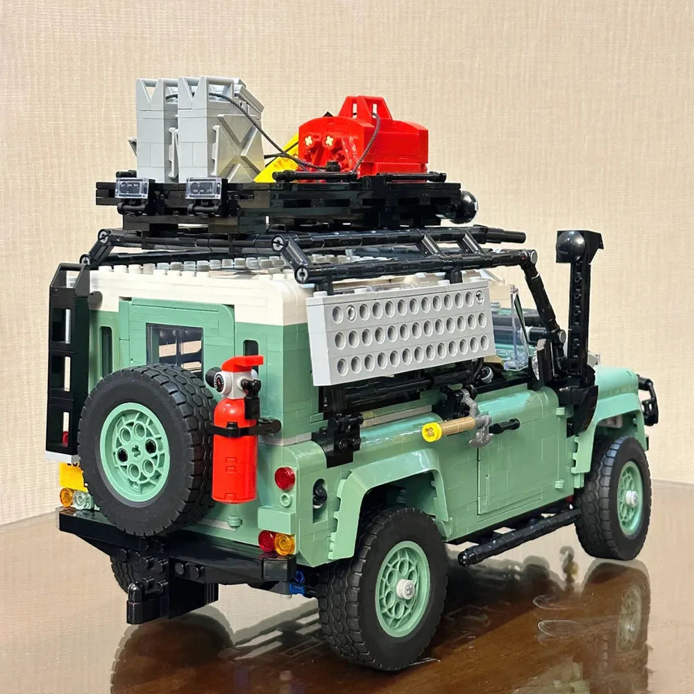 MOC Motorized Building Block Set: Land Rover Defender 90, Model E0090