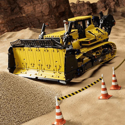 Trilumity The RC Bulldozer Building Block Set, Remote Control, 3,567-Piece