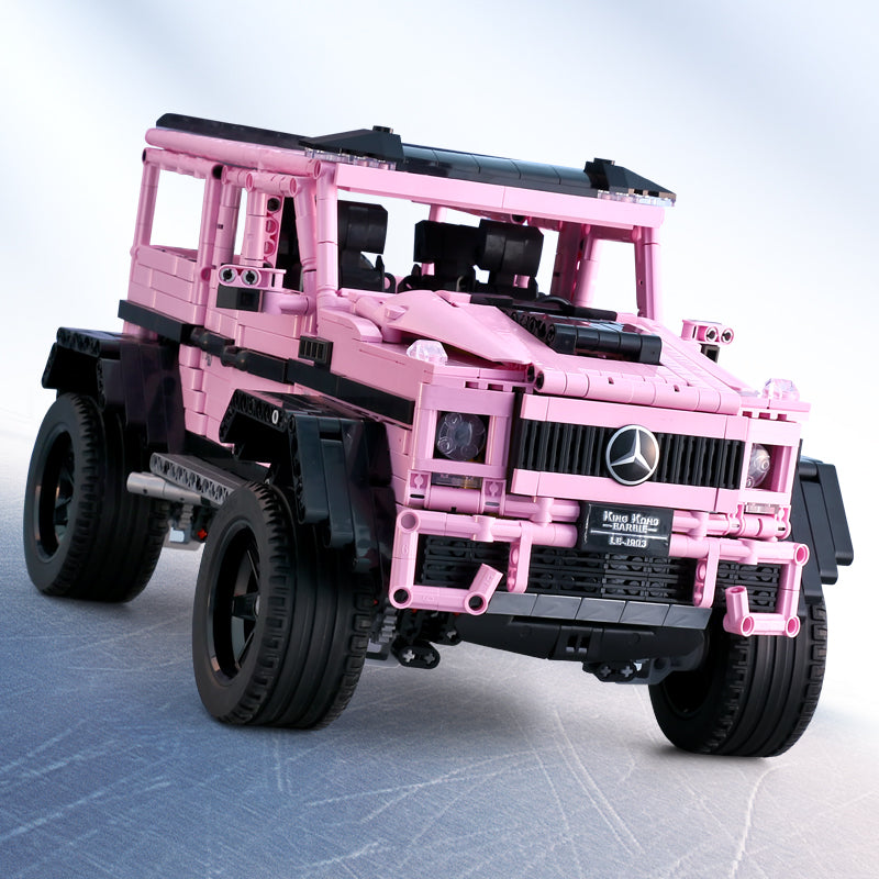 Trilumity Building Block Set: 1:8 Pink Mercedes-Benz G800 4×4 Squared Brabus (2687+Piece)