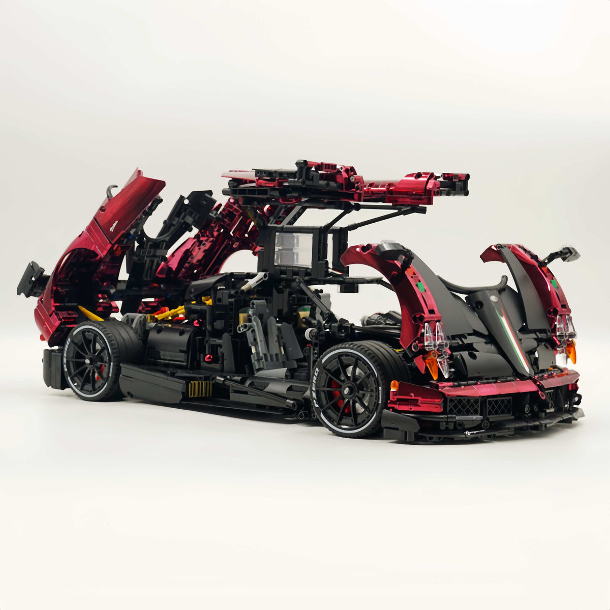 Trilumity Building Block Set: 1: 8 Pagani Huayra Bc Mirror Electroplating Customized Ultimate Edition (4708-Piece)