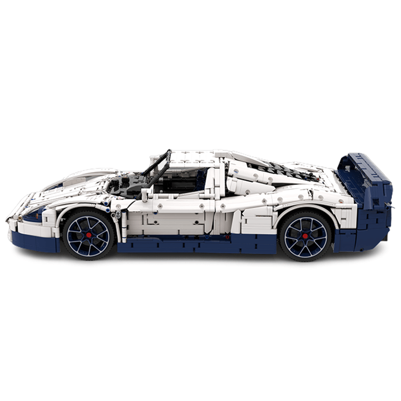 Trilumity Building Block Set: The Ultimate 1:8 Maserati Mc12 Hypercar (3975Piece)