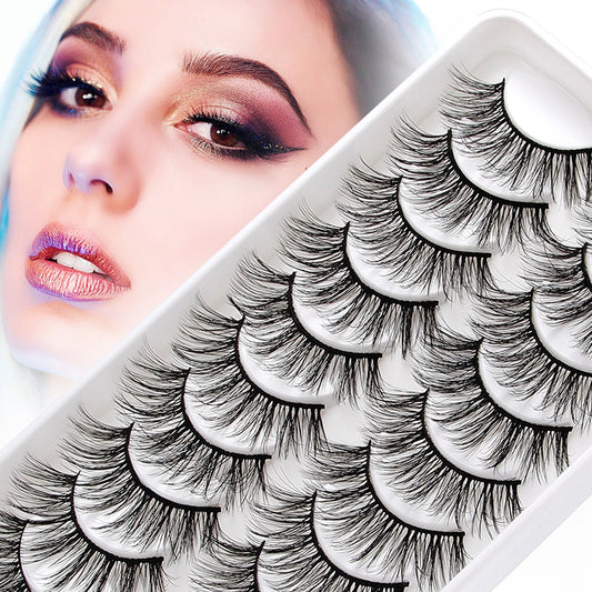 Trilumity Cat-Eye false lashes in Black, lashes shown in the tray