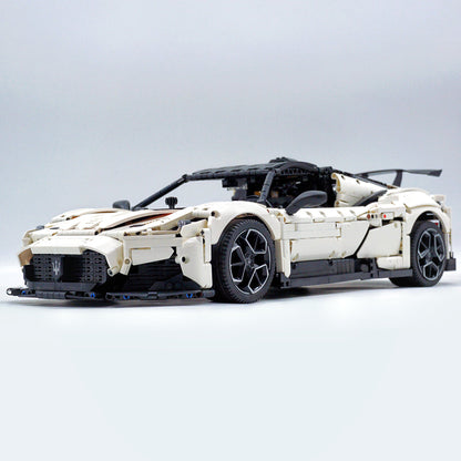 Trilumity Building Block Set: 1:8 Maserati Mc20 | White and Black Custom Edition (3500+-Piece)