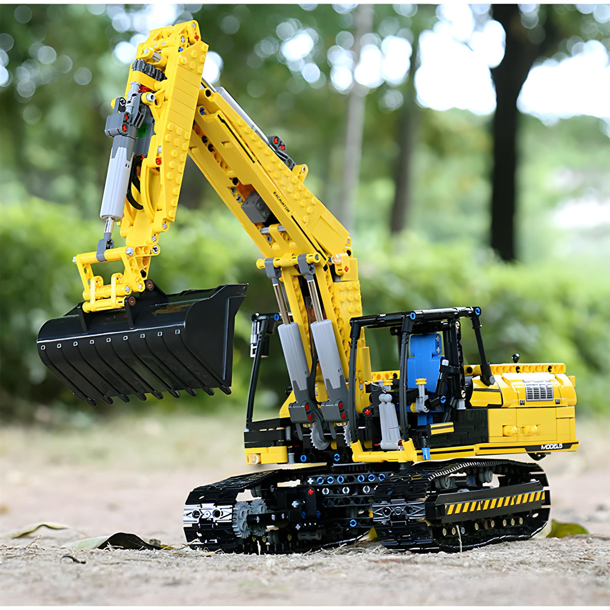 Trilumity Digger Building Block Set, Remote Control, 1,830-Piece