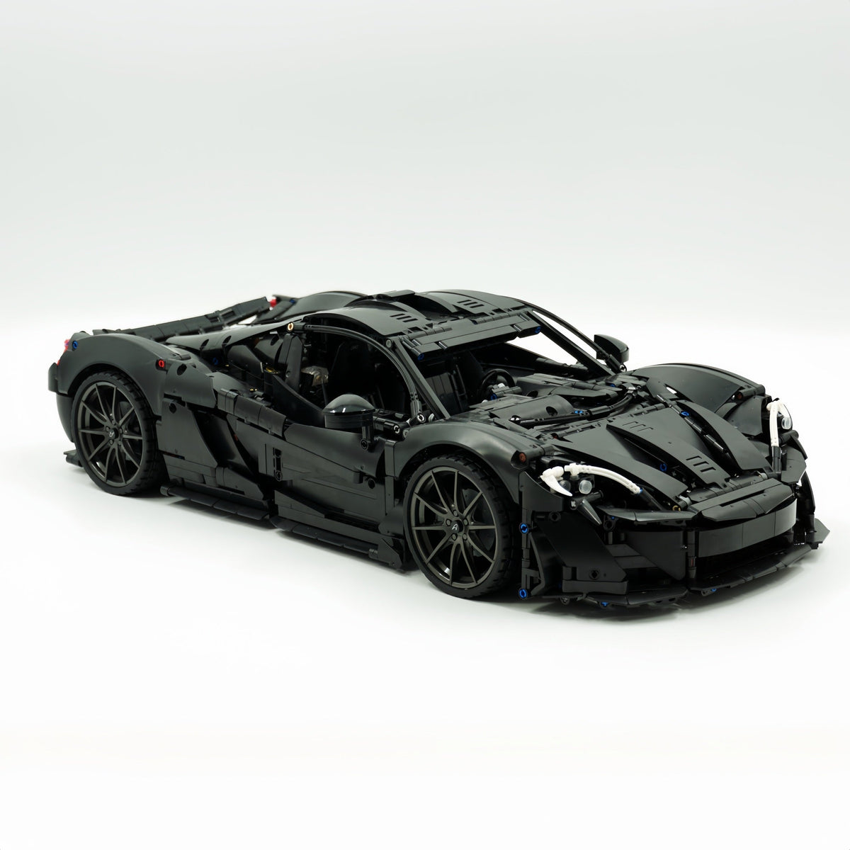 Trilumity Building Block Set: 1: 8 The Ultimate British Hybrid Hypercar | Matt Black Custom Edition(3893-Piece)