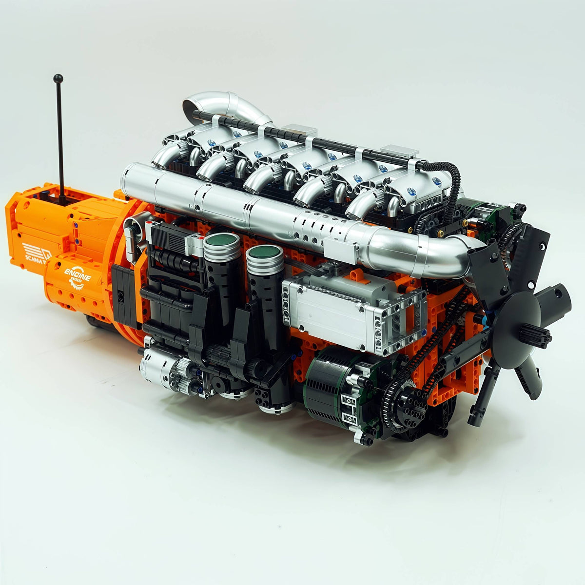Trilumity Motorized Building Block Set: Scania Inline-6 Truck Engine (3236-Piece)