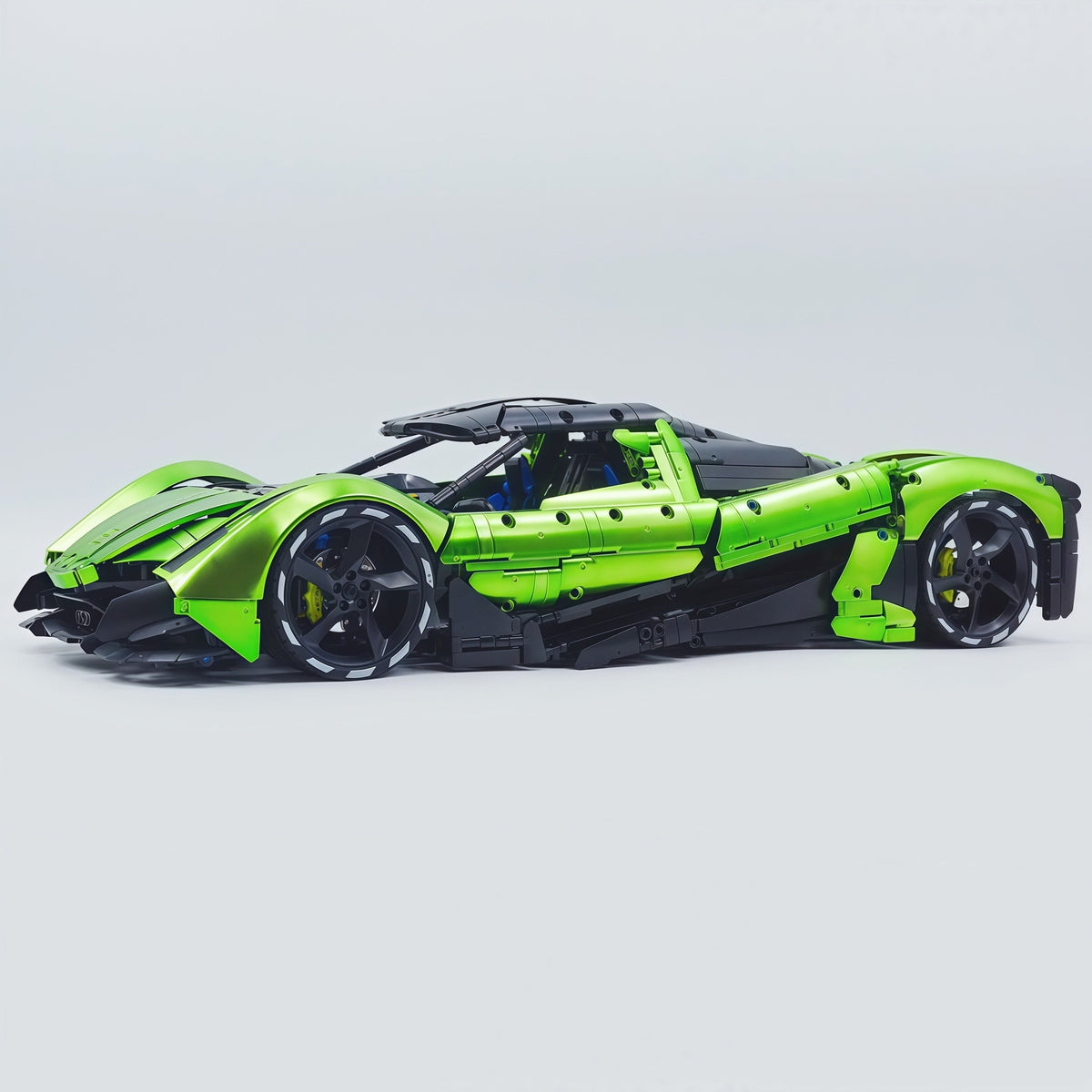 Trilumity Building Block Set: 1:8 Devel sixteen V16 | Neon Green Custom Edition | Officially licensed (4016Piece)