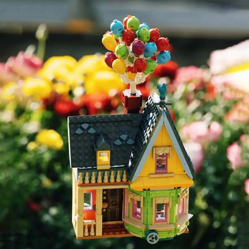 MOC Building Block Set: Up Balloon House, Model 8002 / 87038
