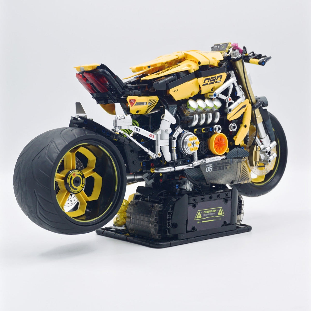 Trilumity Cyberpunk 2077 ARCH Nazare Motorcycle, Spray Display Stand with Lights Building Block Set, 1:5 Scale, Remote Control, 2,500-Piece