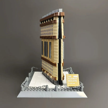 Wange MOC Building Block Set: New York Flatiron 4220