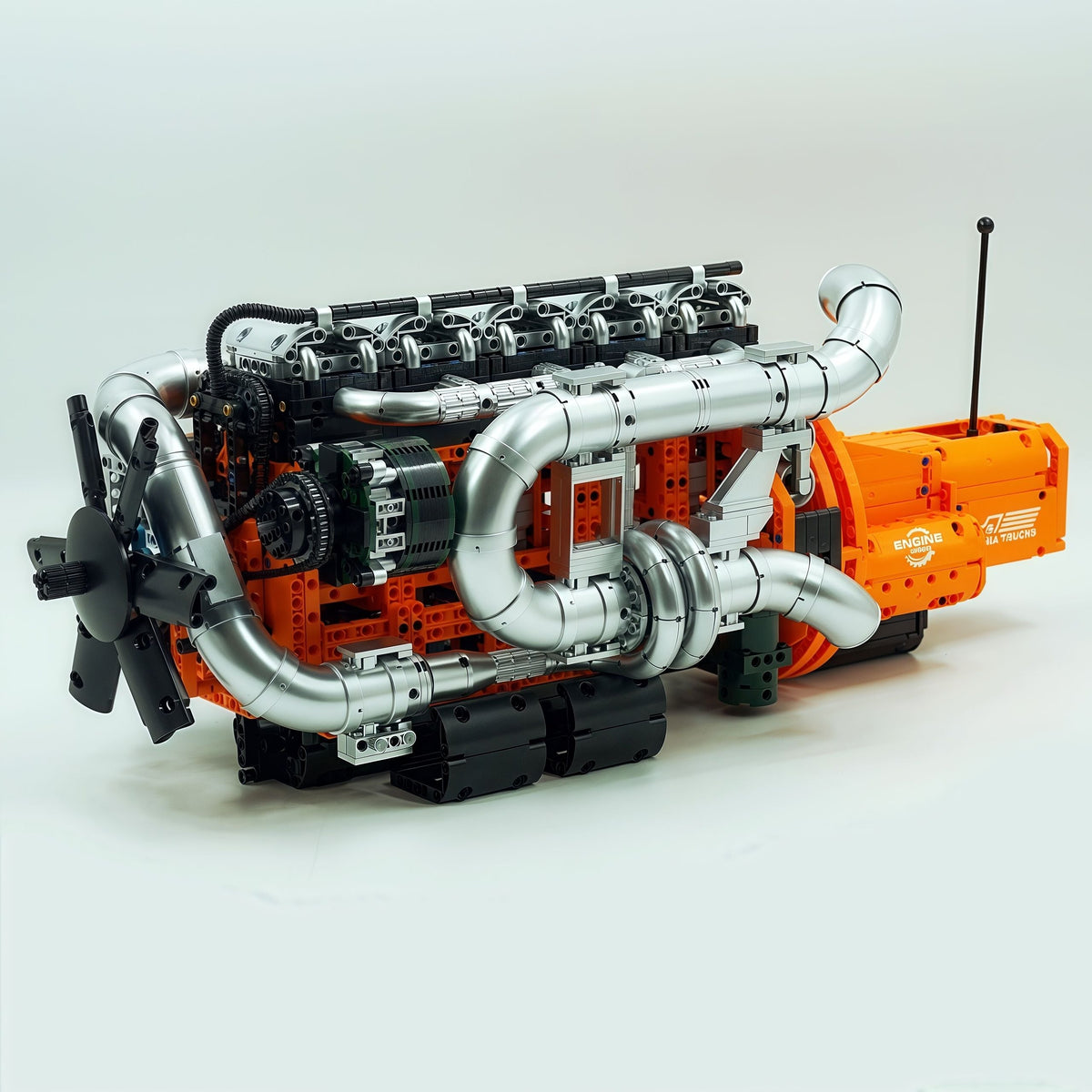 Trilumity Motorized Building Block Set: Scania Inline-6 Truck Engine (3236-Piece)