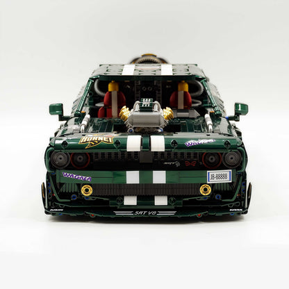 Trilumity Motorized Building Block Set: 1: 8 Dodge Challenger, Pearlescent Green Paint Customized Version (3751-Piece)