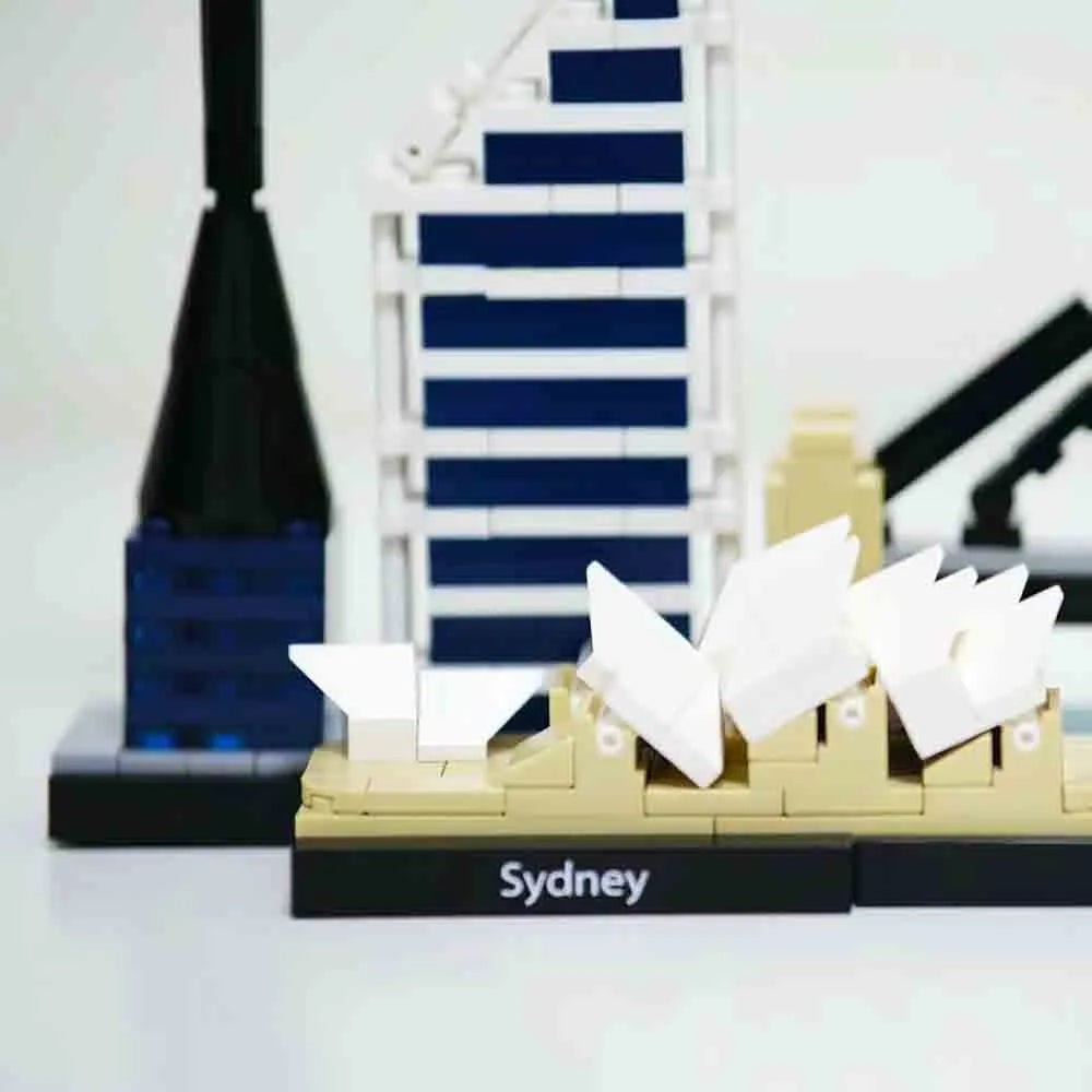 MOC Building Block Set: Sydney Skyline, Model 22887