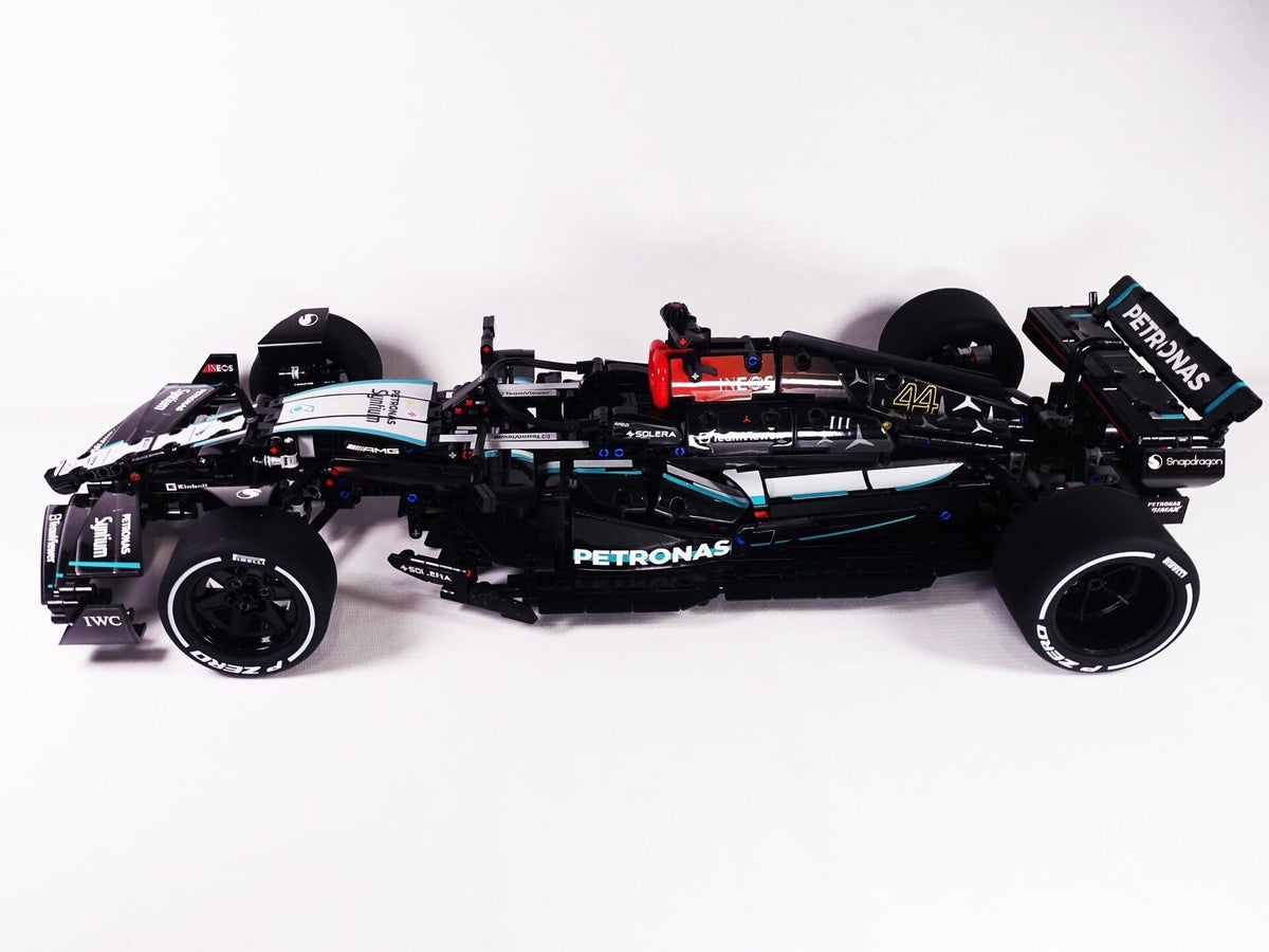 Trilumity Building Block Set: 1:8 Mercedes-Benz W15 F1 Racing Car | Lewis 2024 Livery (1642-Piece)