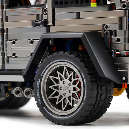 Trilumity Motorized Building Block Set: 1: 8 Mercedes Benz G 500, Ultimate Maneuver Control Off-Road | Electroplating Gun Gray Custom