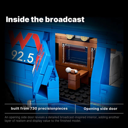 Trilumity Building Block Set: Retro Radio Station Van | 730-Piece