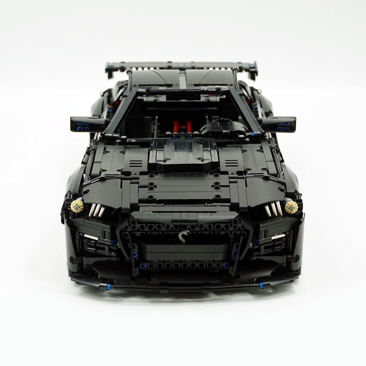 Trilumity Building Block Set: 1: 8 Ford Shelby Gt500, Matte Black Customized Version (3400Piece)