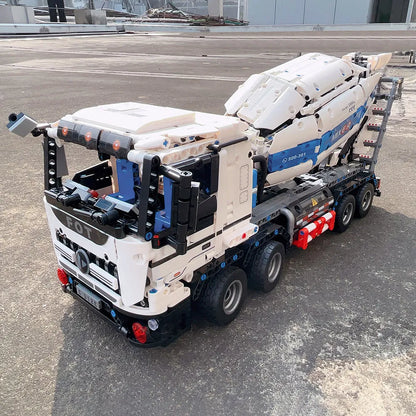 JieStar MOC Motorized Building Block Set: APP Mechanical RC Mixer Truck, Model FF11012