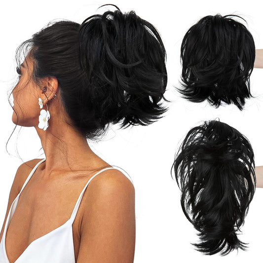 Trilumity Curly Ponytail in 1B, hair texture close-up