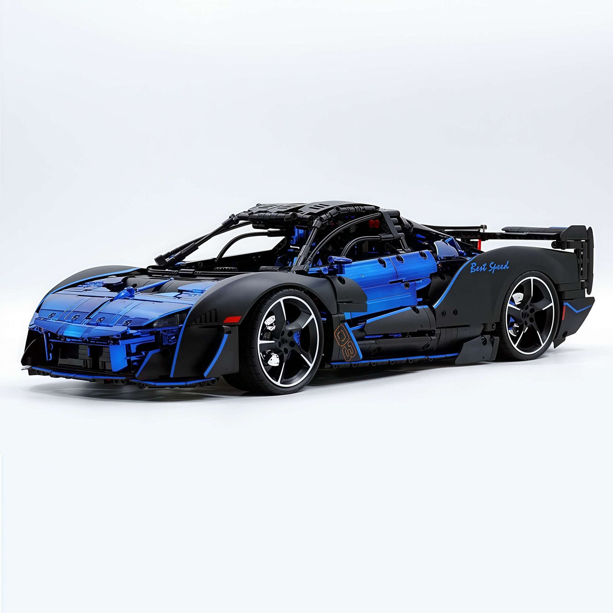 Trilumity Motorized Building Block Set: 1: 8 Woking Hypercar Track Focus, Aerodynamic Brilliance, Mirror Customized Edition (3862-Piece)