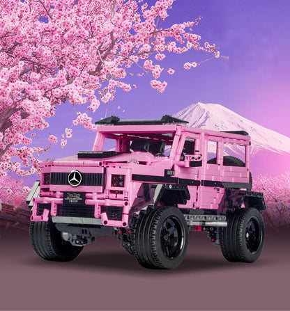 Trilumity Building Block Set: 1:8 Pink Mercedes-Benz G800 4×4 Squared Brabus (2687+Piece)