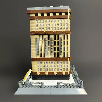 Wange MOC Building Block Set: New York Flatiron 4220