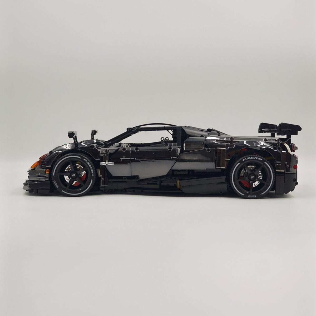 Trilumity Building Block Set: 1: 8 Pagani Huayra Bc Mirror Electroplating Customized Ultimate Edition (4708-Piece)