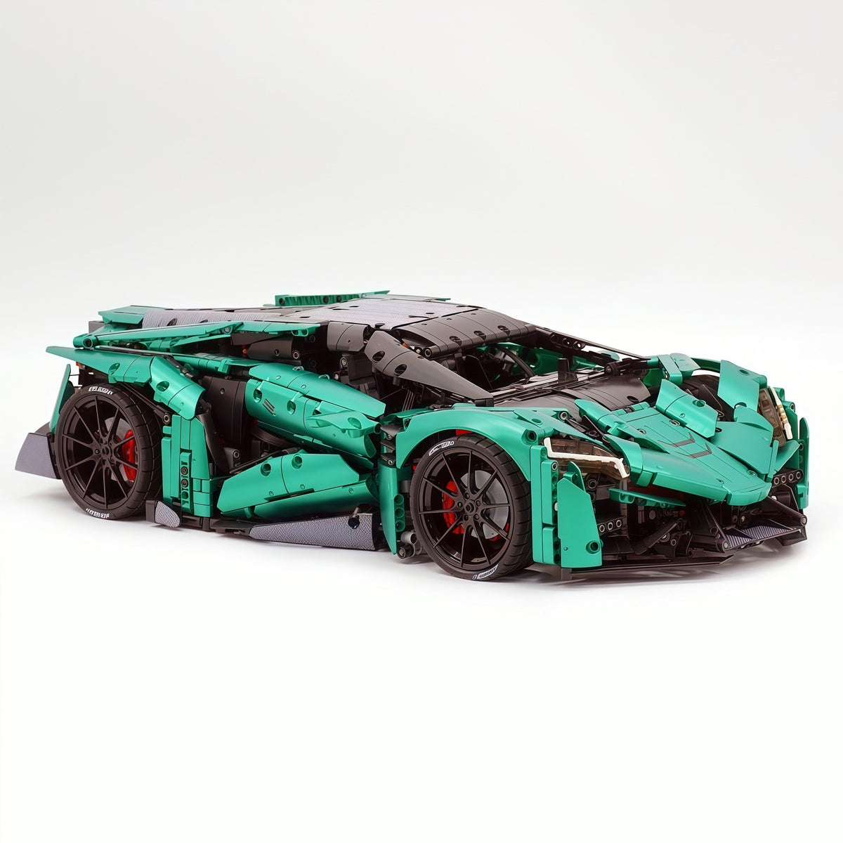 Trilumity Motorized Building Block Set: 1:8 The Ultimate Ajlani Drakuma | Customized Barrel-Plated Emerald V8 Concept Hypercar (3920+-Piece)