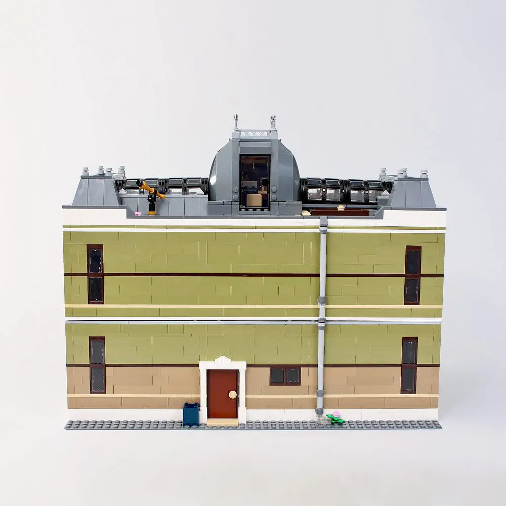 MOC Building Block Set: Street Experts Natural History Museum, Model 63210