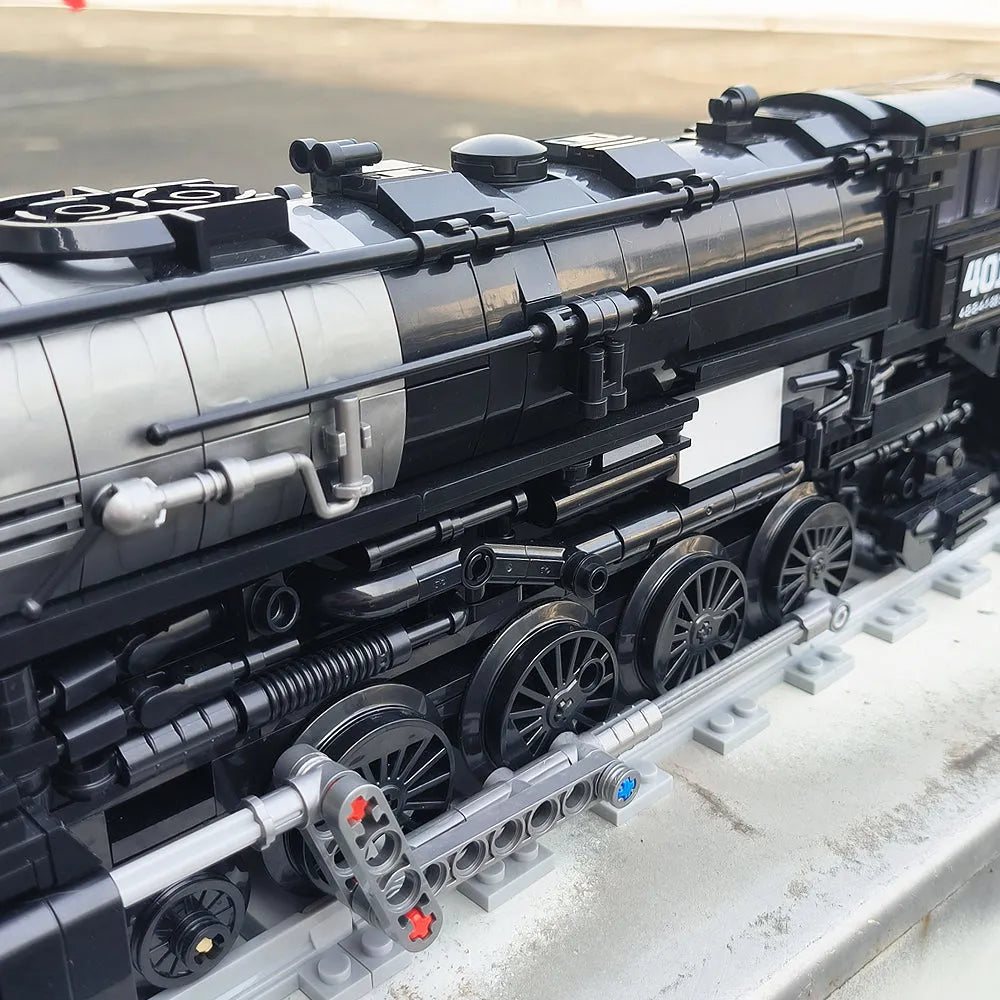 DK MOC Building Block Set: Big Boy Simulation City Train, Model DK80014