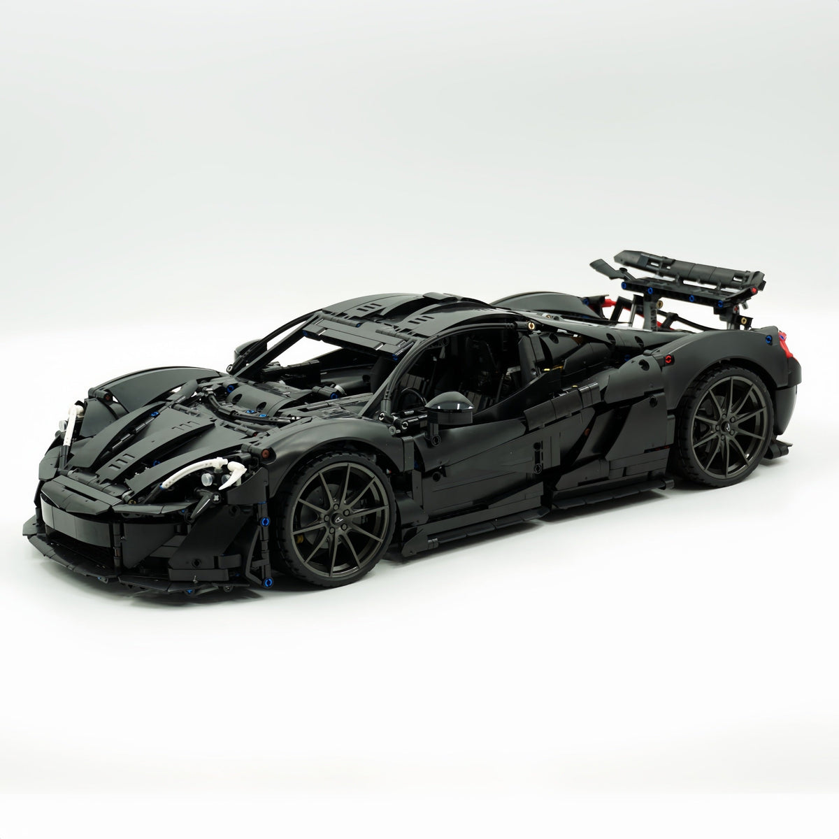 Trilumity Building Block Set: 1: 8 The Ultimate British Hybrid Hypercar | Matt Black Custom Edition(3893-Piece)