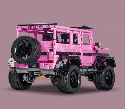 Trilumity Building Block Set: 1:8 Pink Mercedes-Benz G800 4×4 Squared Brabus (2687+Piece)