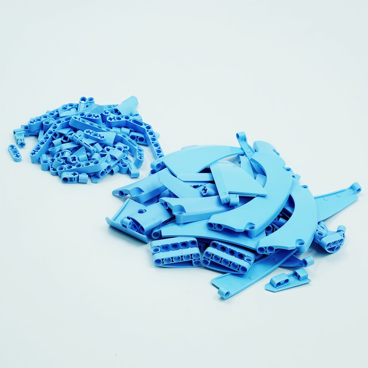 Trilumity Building Block Set: 1: 8 The Ultimate British Hybrid Hypercar | Gulf Blue Custom Edition(3893-Piece)