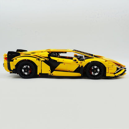 Trilumity Building Block Set: 1: 8 Italian Bull L539 Lightning Hybrid Color Change Special Edition(3696-Piece)