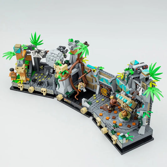 MOC Building Block Set: Movie MOC Temple of the Golden Idol, Model 10091