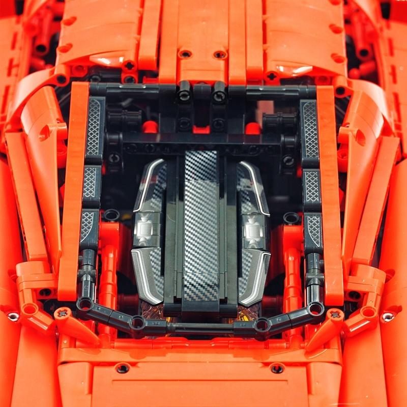 Trilumity Building Block Set: 1:8 Rosso Edition Italian Red Hypercar (4301Piece)