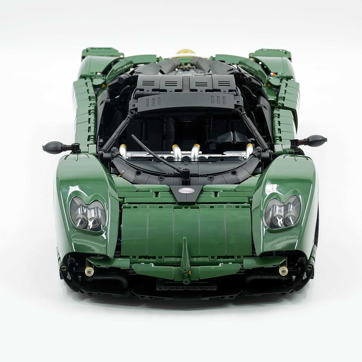 Trilumity Building Block Set: 1:8 Pagani Utopia Custom Avocado Green Paint – The Ultimate V12 Italian Hypercar (4688-Piece)