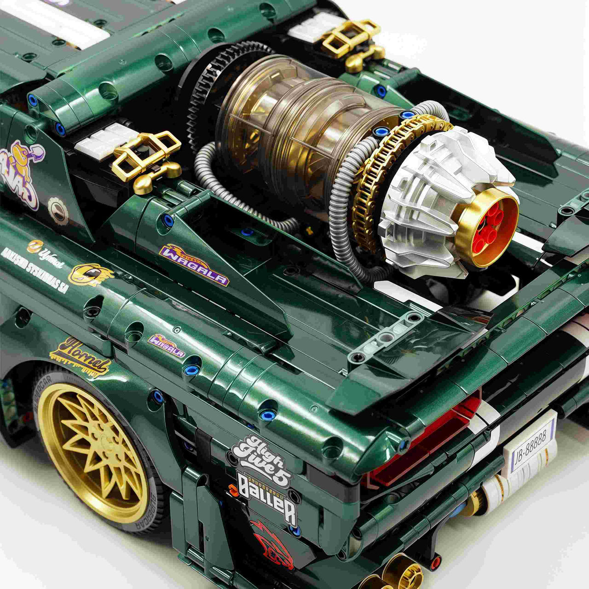 Trilumity Motorized Building Block Set: 1: 8 Dodge Challenger, Pearlescent Green Paint Customized Version (3751-Piece)