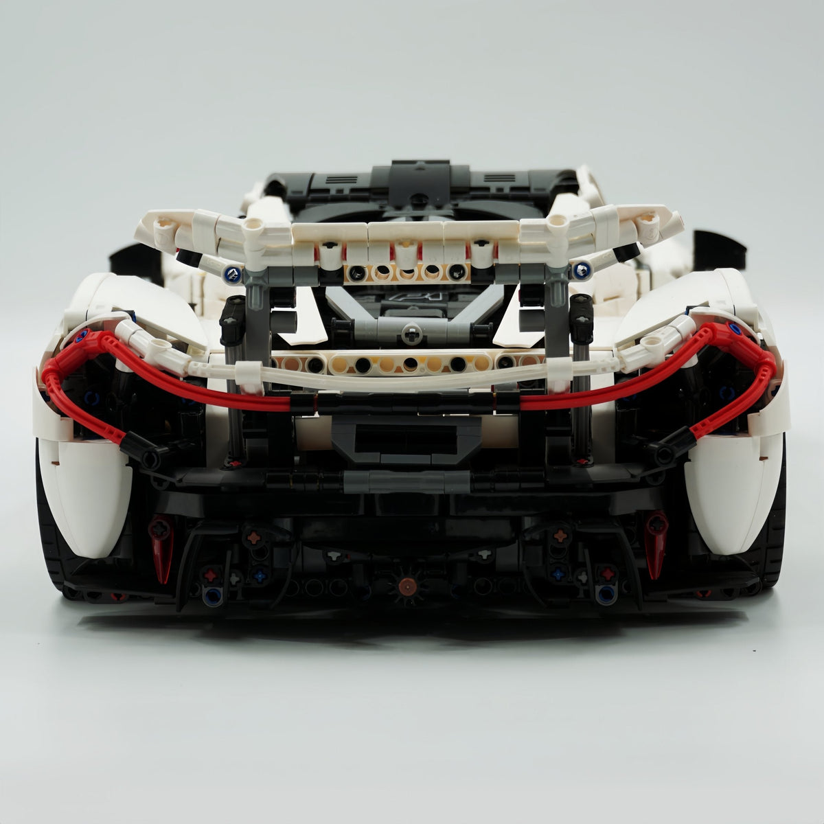Trilumity Building Block Set: 1: 8 The Ultimate British Hybrid Hypercar | White Custom Edition(3893-Piece)