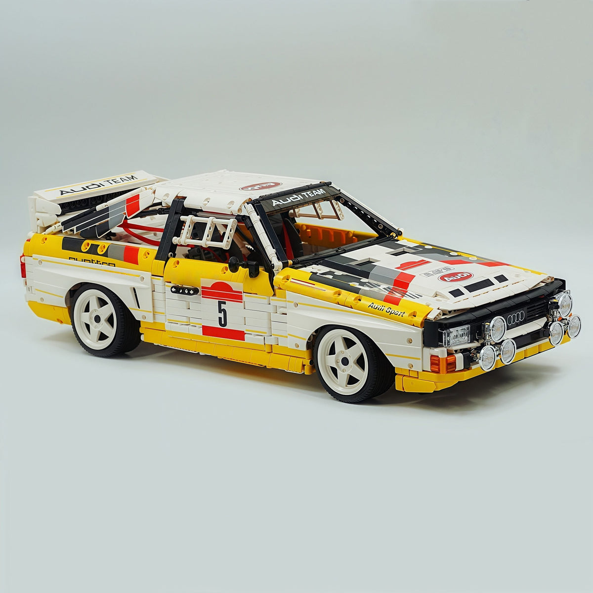 Trilumity Building Block Set: 1: 8 Audi Rally Quattro S1 Group B 1984, Genuine Authorization (3887+Piece)
