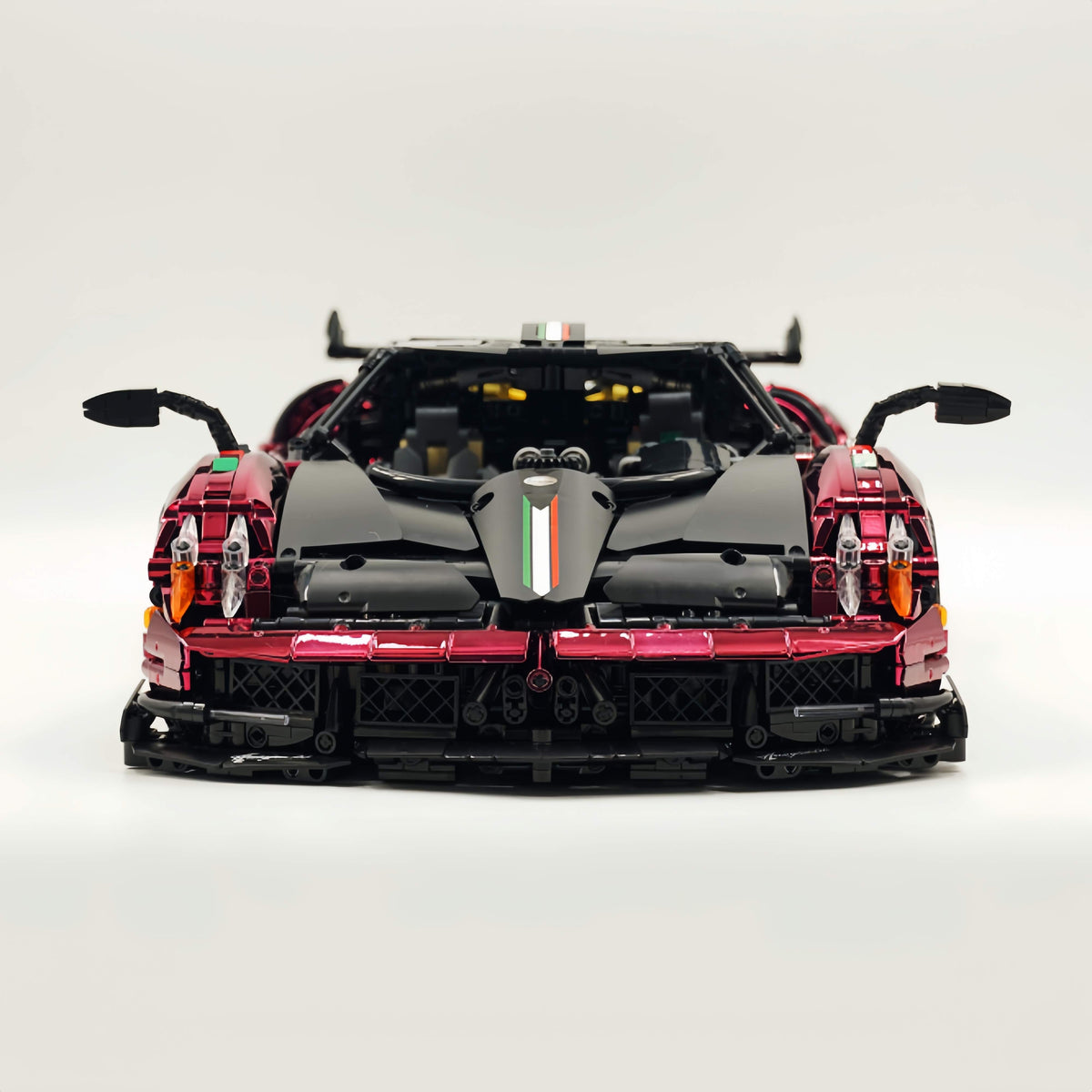Trilumity Building Block Set: 1: 8 Pagani Huayra Bc Mirror Electroplating Customized Ultimate Edition (4708-Piece)