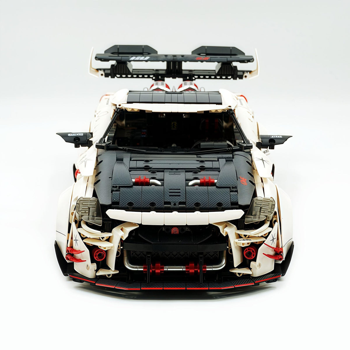 Trilumity Motorized Building Block Set: 1:8 Nissan GT-R R35 Widebody Edition | White Beast | 3939+-Piece