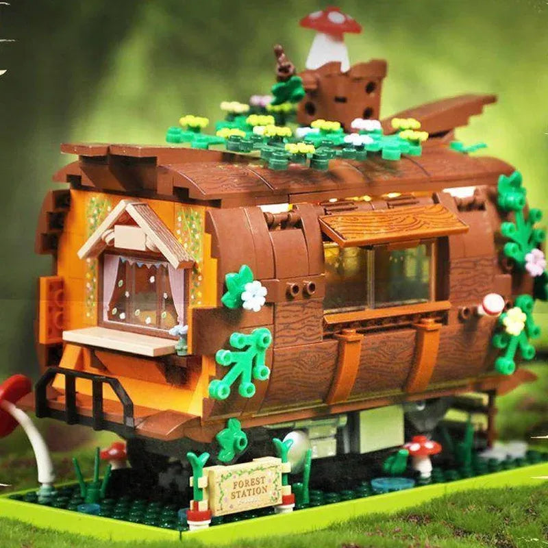 Cada MOC Building Block Set: Forest Train, Model C66031